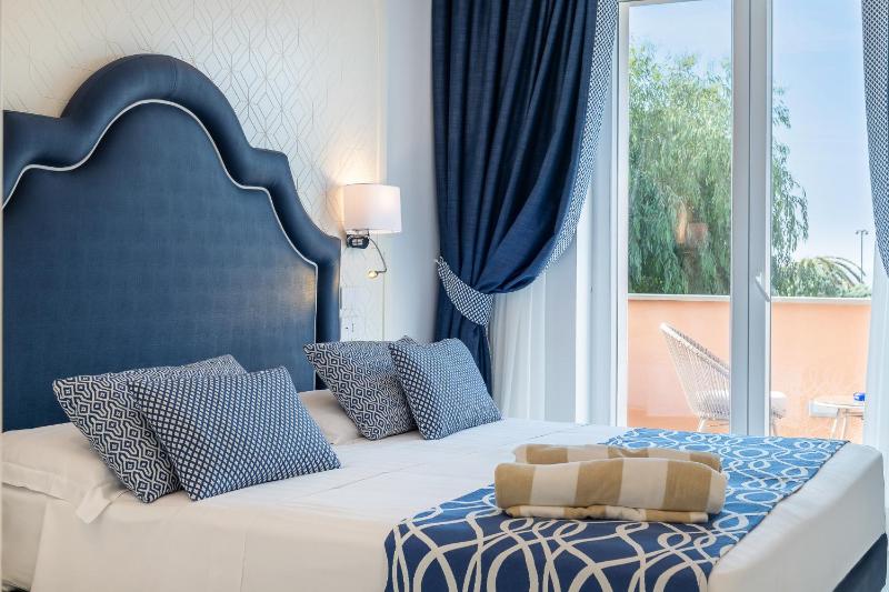 Corallo Blu Hotel De Charme - Sea & Spa access - image 25