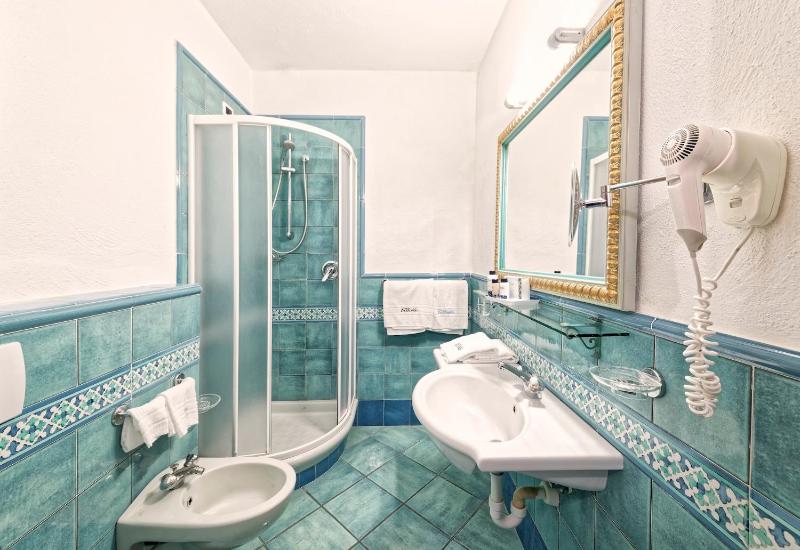 Corallo Blu Hotel De Charme - Sea & Spa access - image 9
