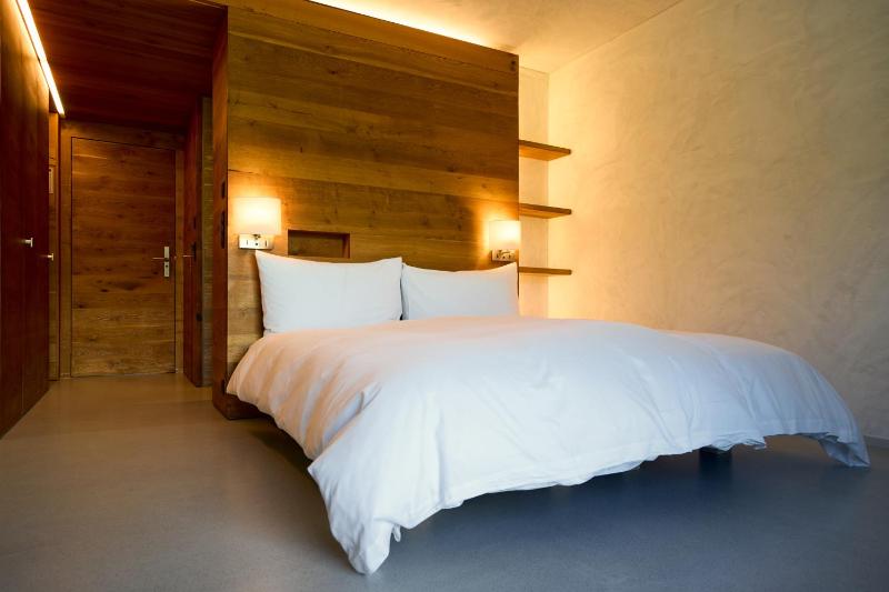 Double Room with Garden View image 1