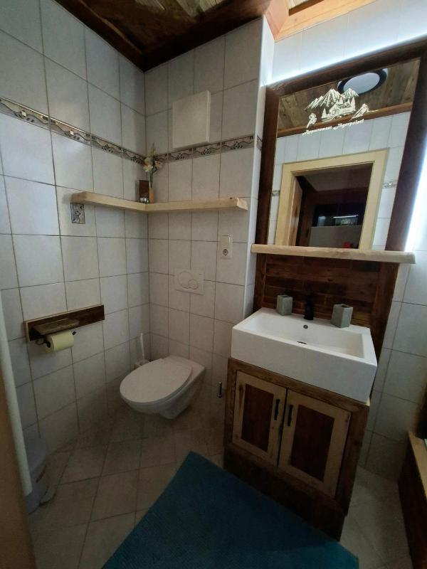Apartment image 4