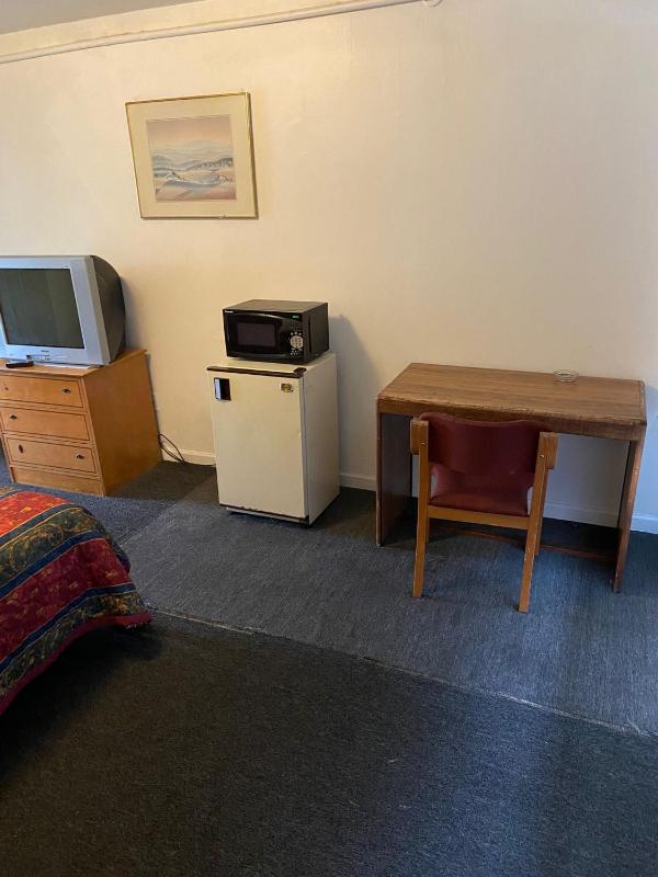 Budget Double or Twin Room image 1