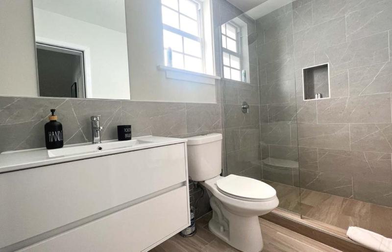 4-bedroom house in delightful Palm Cay - image 3