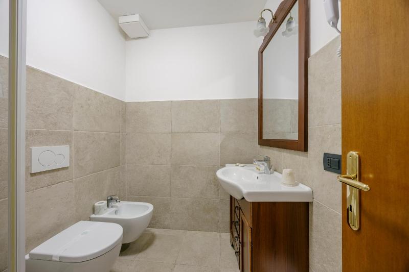 La Cattedrale Rooms - image 18