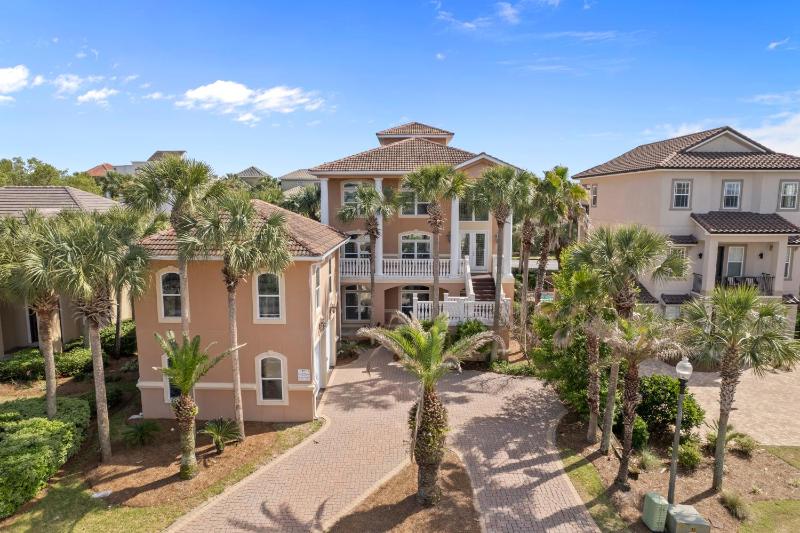 Large Pool - Hot Tub - Elevator - Gated Community - image 38