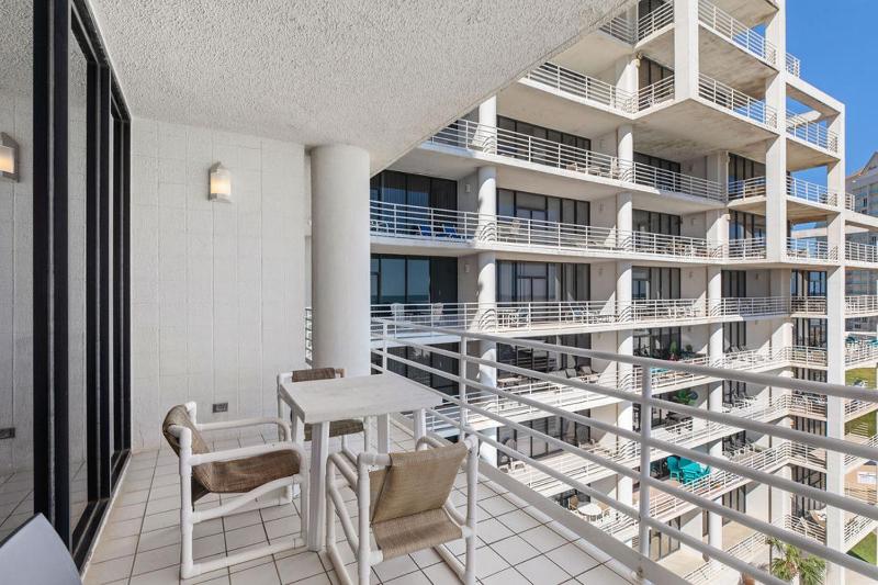Sunchase IV by South Padre Resort Rentals - image 18