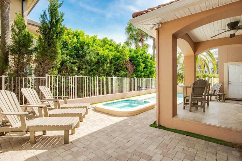 Large Pool - Hot Tub - Elevator - Gated Community - image 49