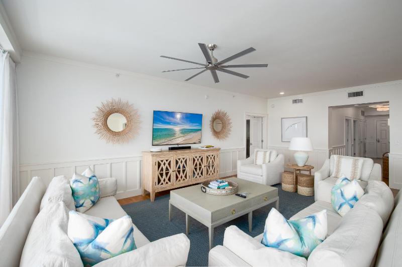 Gulf Front - Large Pool - Bikes - Gated Community - image 11