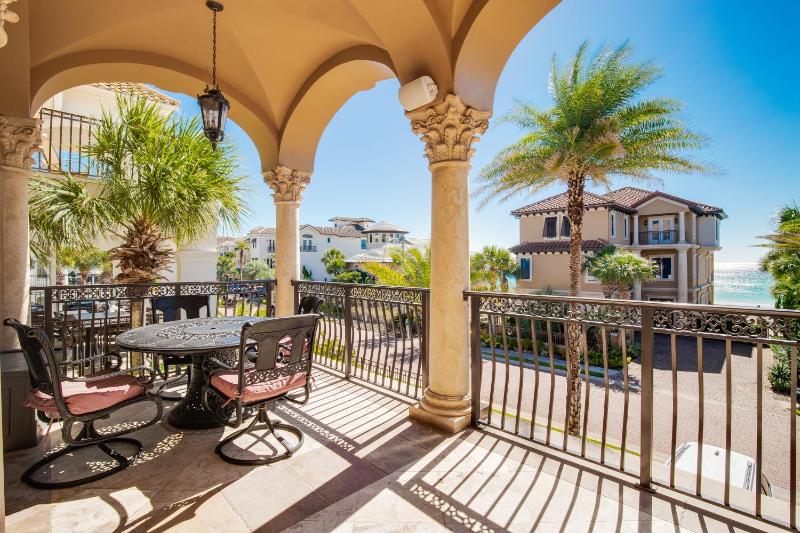 Beach Views Rooftop Deck Outdoor Kitchen Destin - image 7