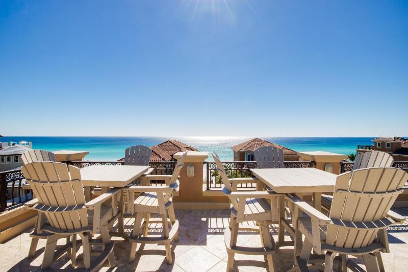 Beach Views Rooftop Deck Outdoor Kitchen Destin - image 28