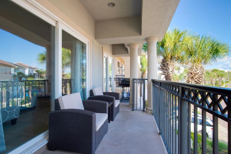 Beach View Rooftop Deck Community Pool Hot Tub - image 2