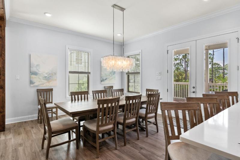 Pool 30A Fire Table Gourmet Kitchen Luxury - image 22