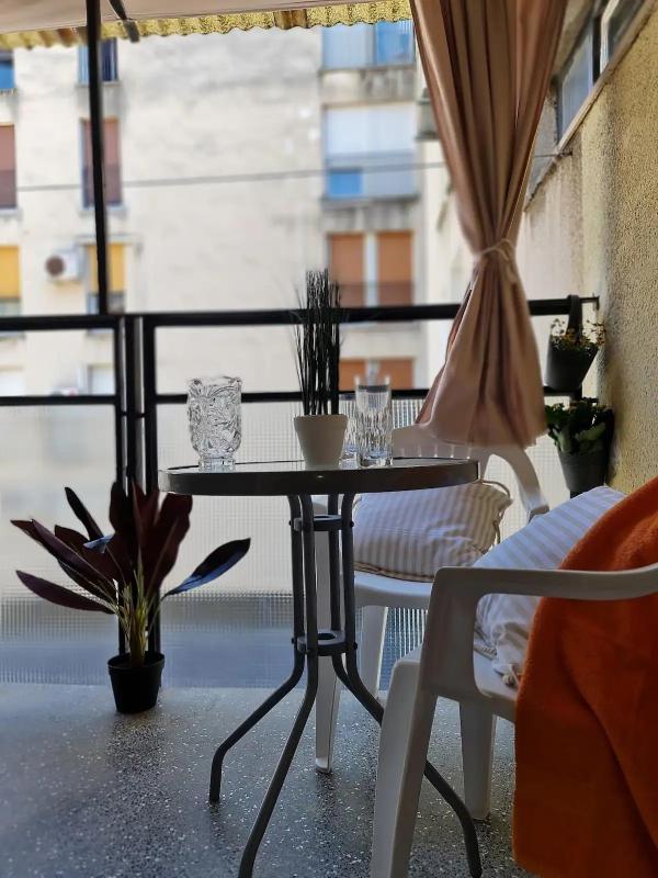 One-Bedroom Apartment with Balcony image 2