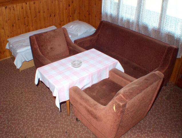 Bungalow image 3