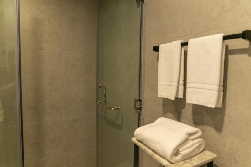 Pearlhouse Bahrain - image 10