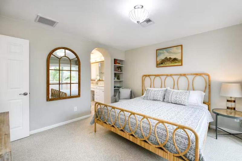 The Nest in Ventana Canyon - image 10