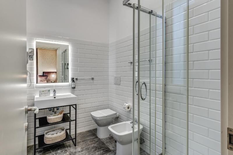 Superior Double or Twin Room image 2