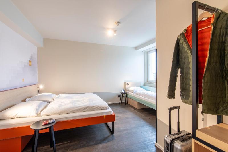Triple Room image 3