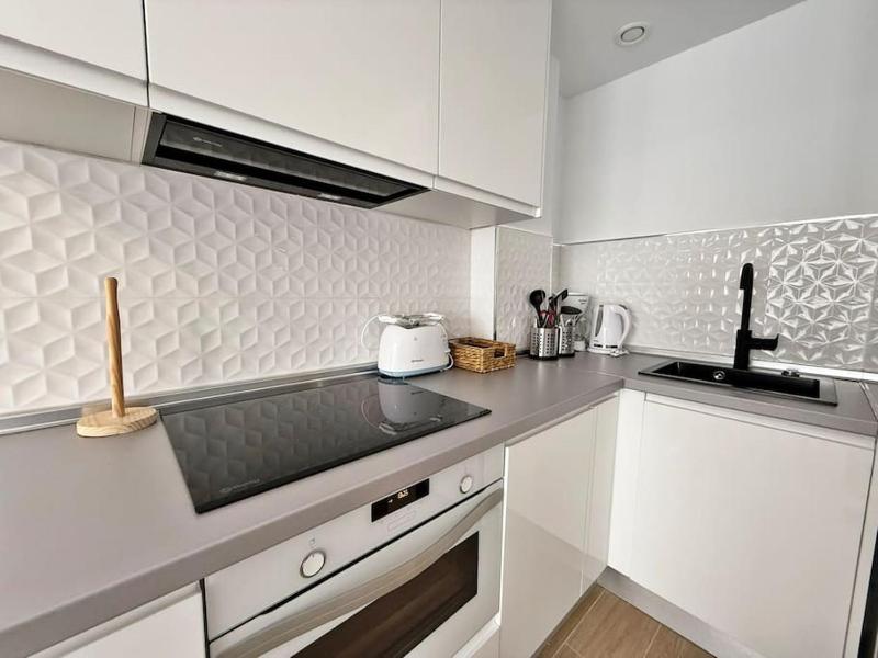 Nuevo y céntrico apartamento de playa - image 9