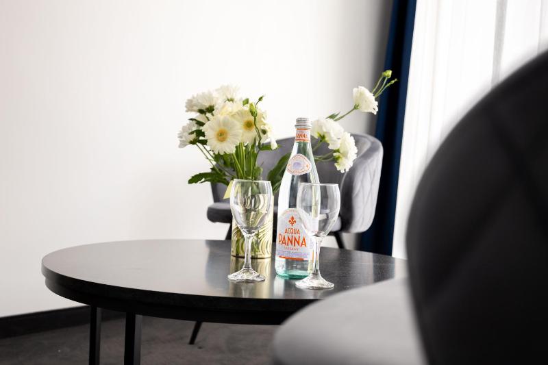 Blue Star Luxury Hotel - image 8