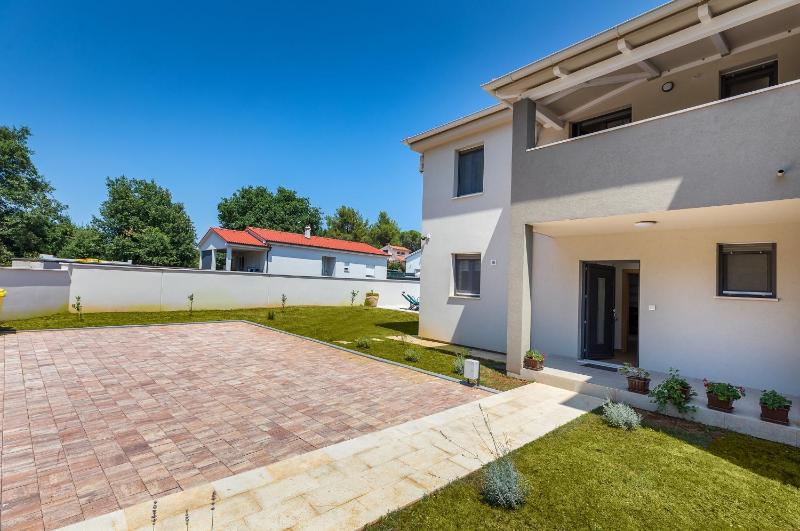 Villa Tena with Private Swimming Pool - image 44