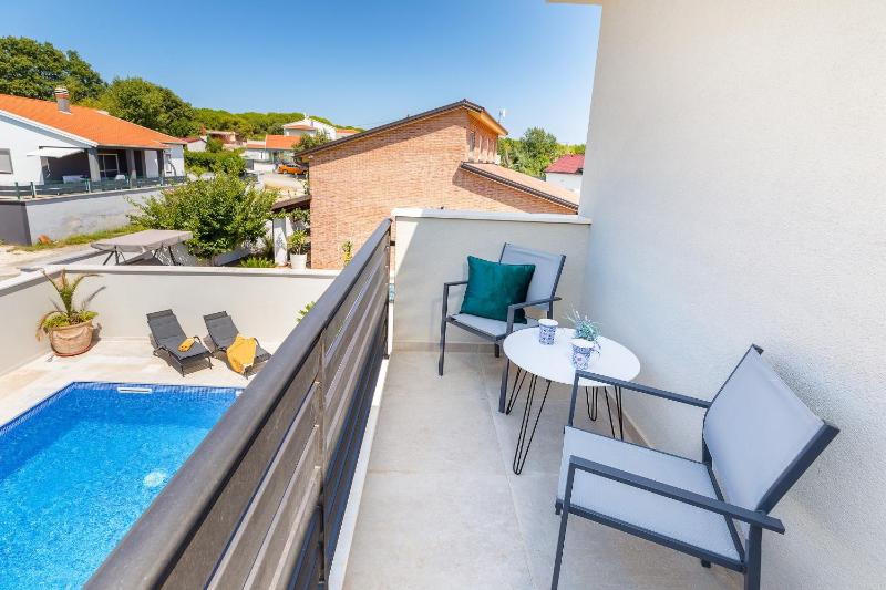 Villa Tena with Private Swimming Pool - image 34