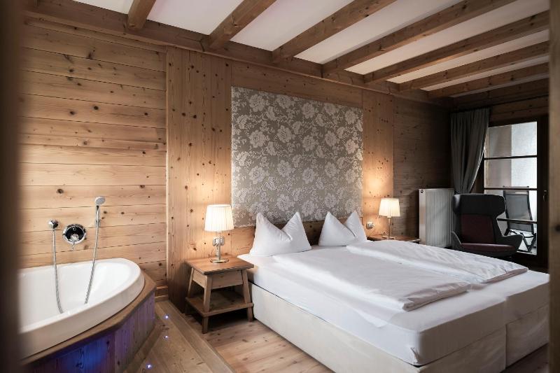 Superior Chalet (Apartment) image 1