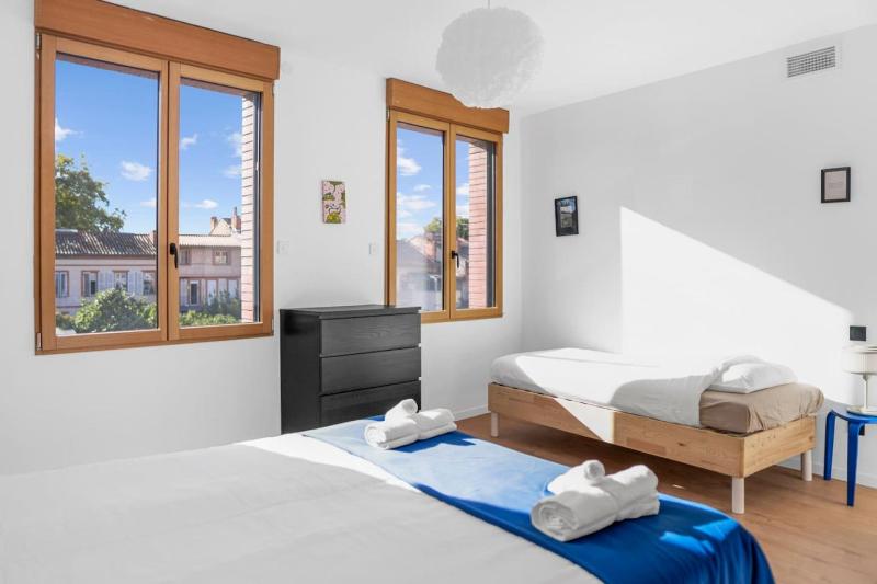 Grande Villa de 400m2 21 Personnes en centre ville de Toulouse - image 6