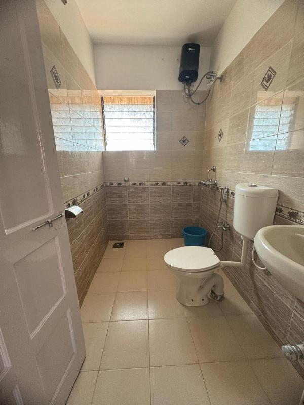 Family Apartment near Calangute Baga Beach - image 4