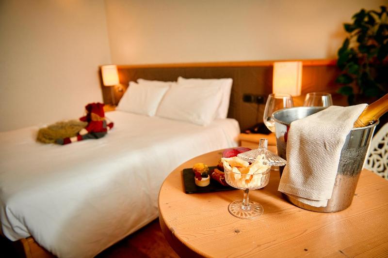 Superior Double Room image 2