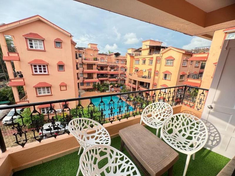 Pool view 1 BHK Near Calangute Beach - image 10