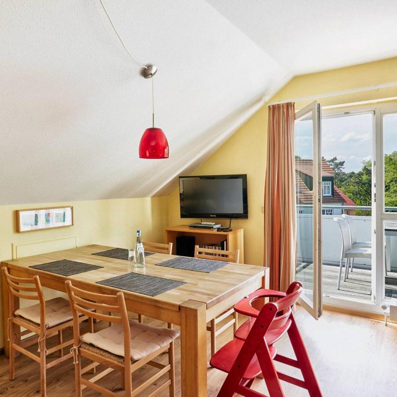 Three-Bedroom Apartment with Sauna  image 3