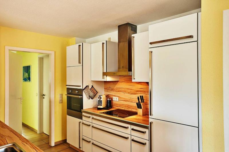 Three-Bedroom Apartment with Sauna  image 4