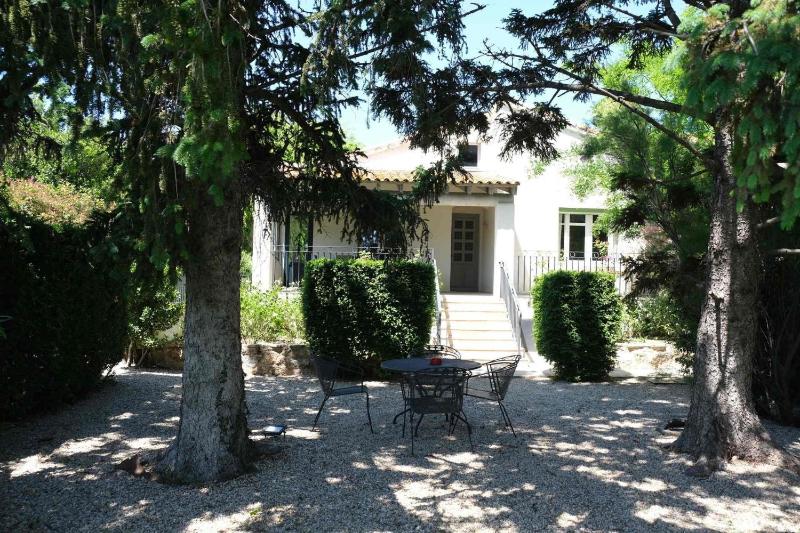 vacation rental with pool and poolhouse close to arles in moulès- sleeps 8 - image 48