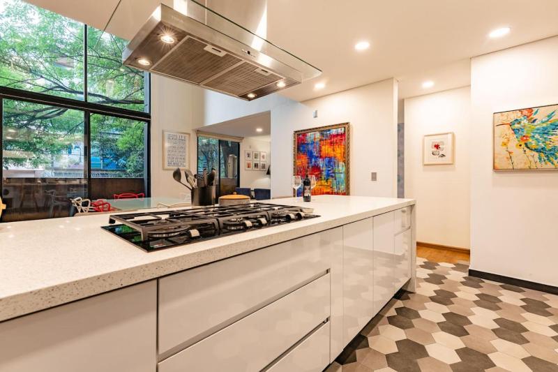 Stylish Loft in Roma Norte Near Dining and Cafés - image 16
