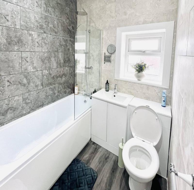 Fawcett House - image 34