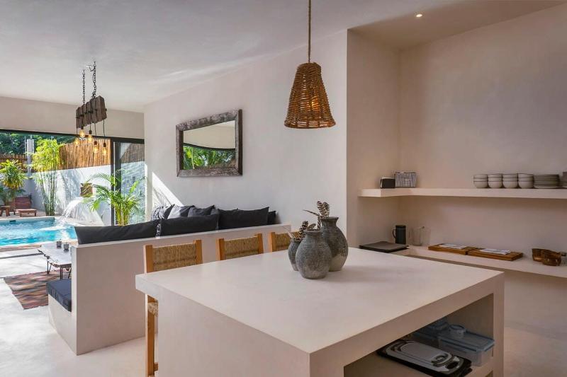 Jungle 3BR Villa Garden & Pool La Veleta - image 21
