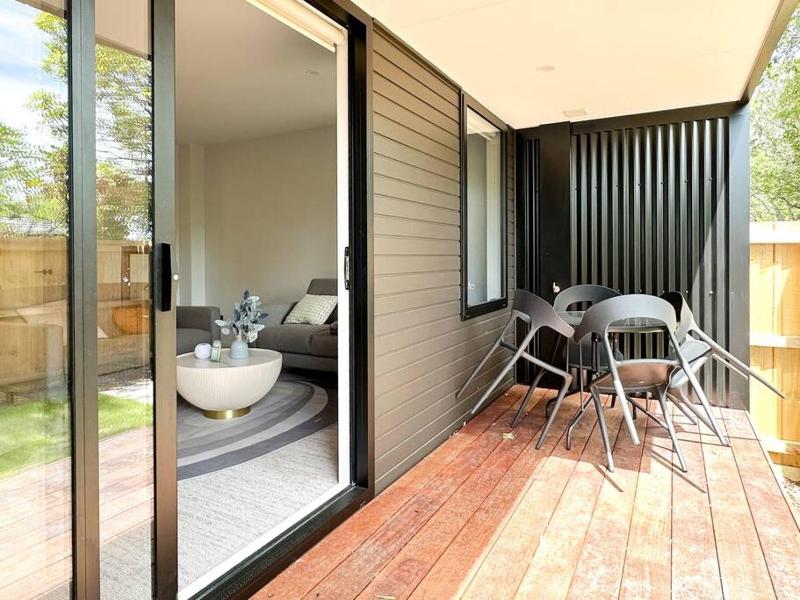 Cosy home 3BR close to UC - image 14