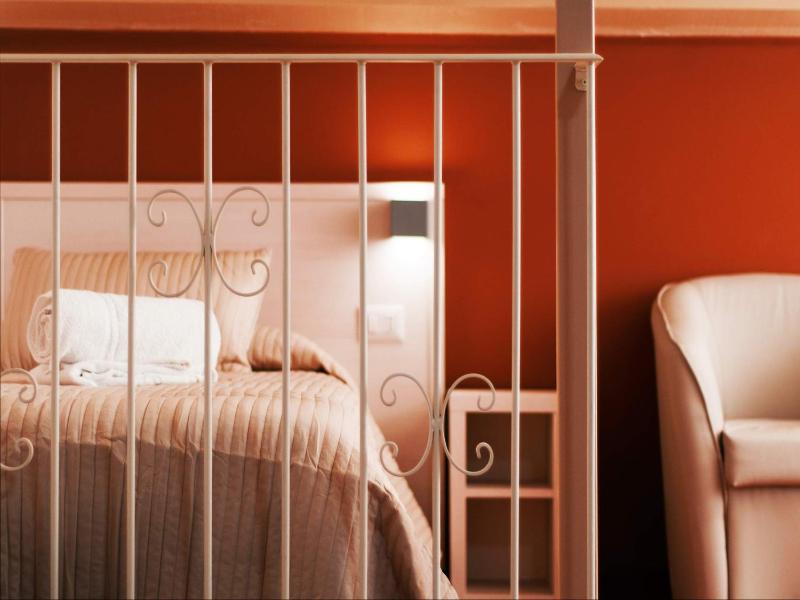 Quadruple Room image 2