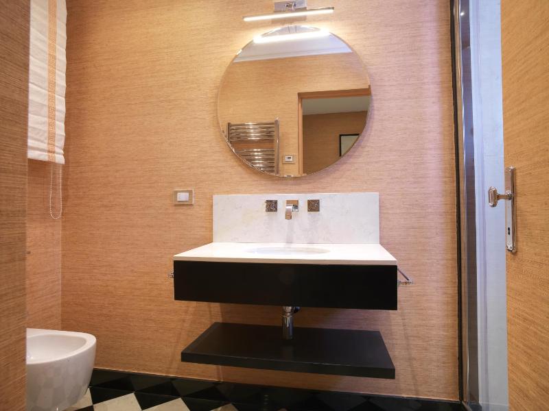 Deluxe Apartment image 3