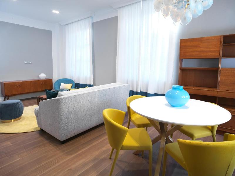 Deluxe Apartment image 4