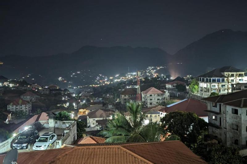 Scenic Mountain View House - image 9