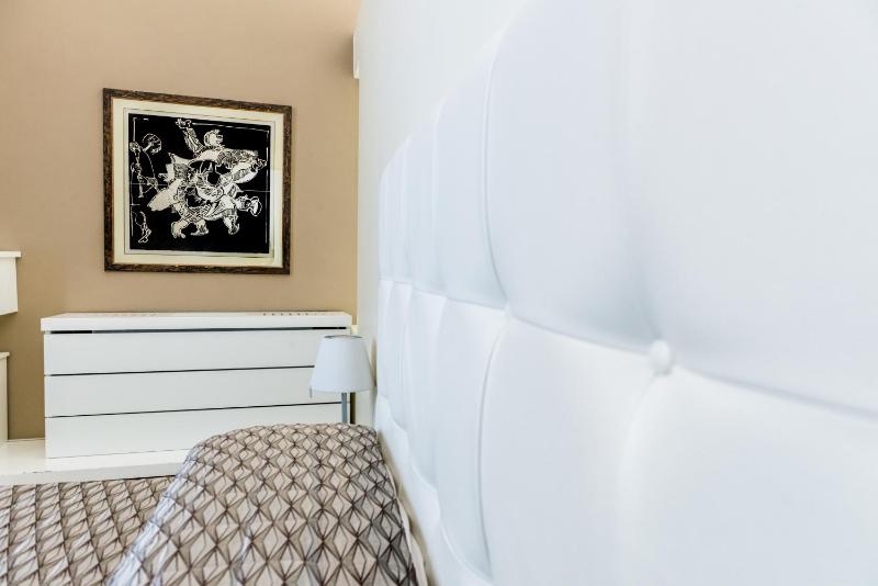 Standard Double Room image 2