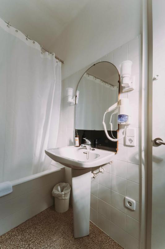 Hotel Bell Repos - image 41