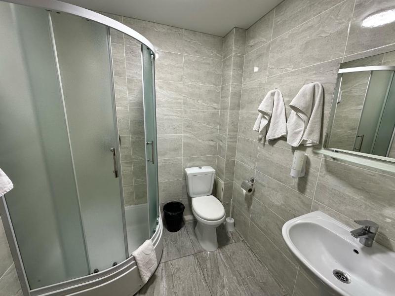 Junior Suite image 2