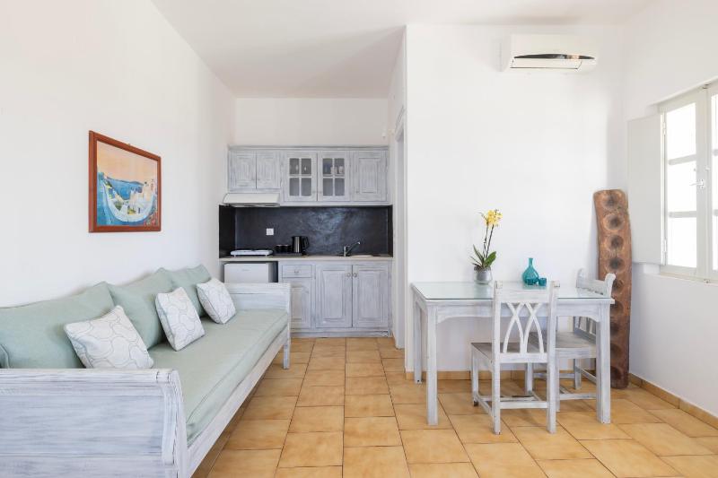 Vrachia Studios & Apartments - image 17
