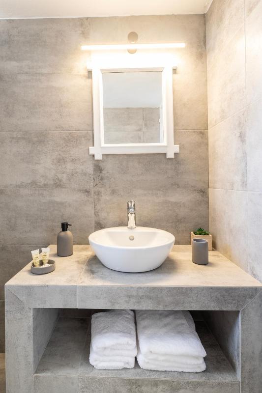 Vrachia Studios & Apartments - image 24