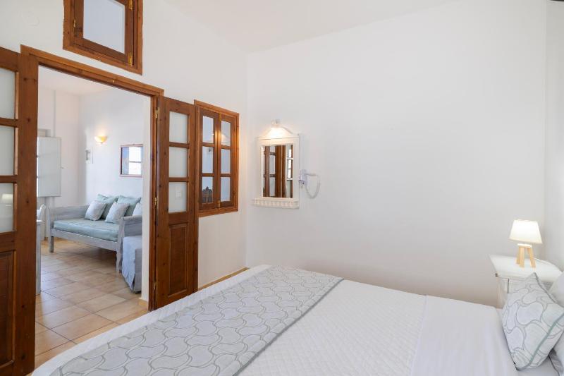 Vrachia Studios & Apartments - image 35