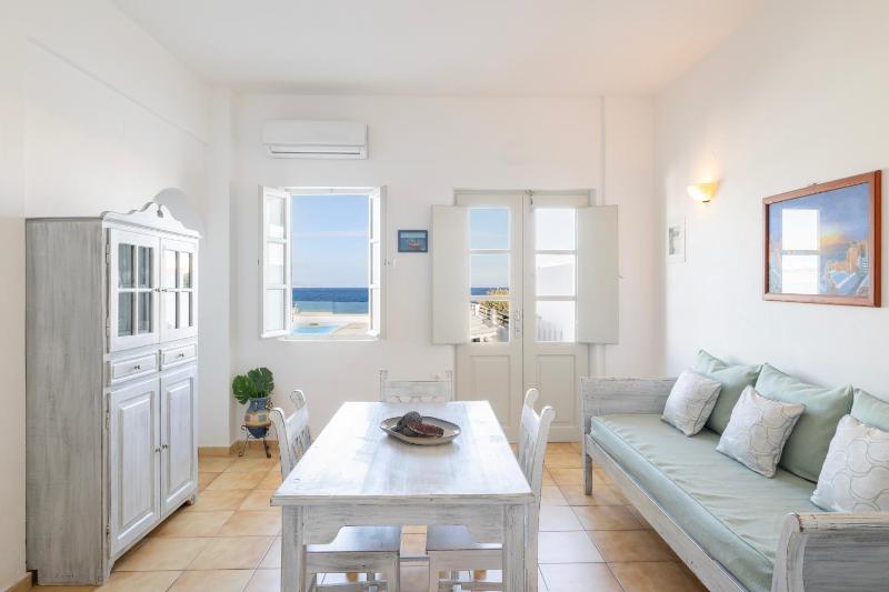 Vrachia Studios & Apartments - image 10