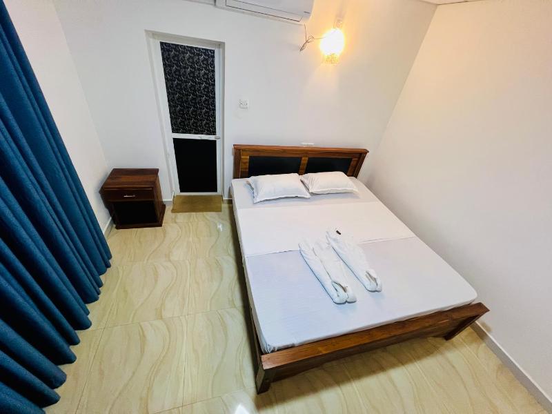 Lagoon House - Hiriketiya - image 17