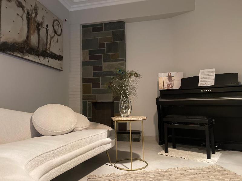 Casino Apartment - image 12